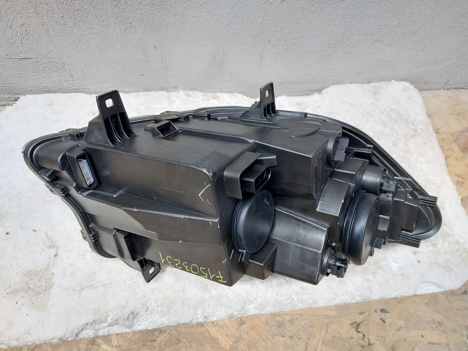 far stanga original mercedes sprinter w910 halogen 2018 - 2023 nou