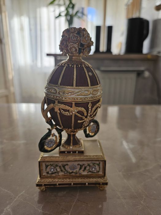 Caseta bijuterii stil Faberge