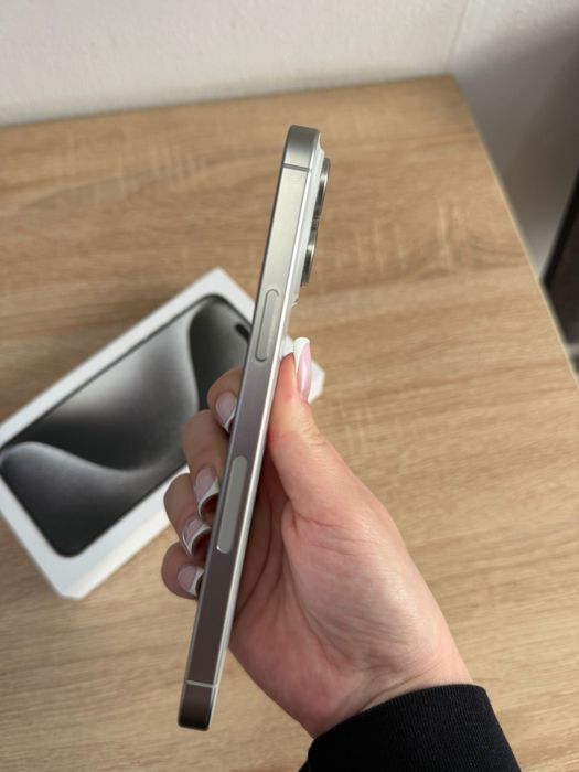 Iphone 15 pro max 256 gb, white titanium, neverlocked