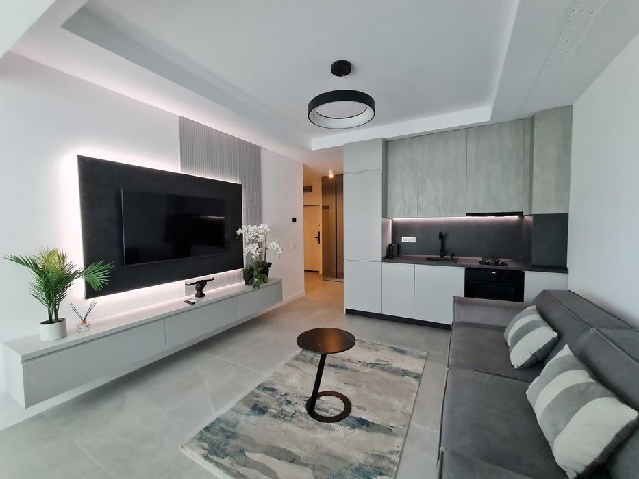 Apartament lux 80mp vedere mare, parcare acoperita,2bai Mamaia Nord