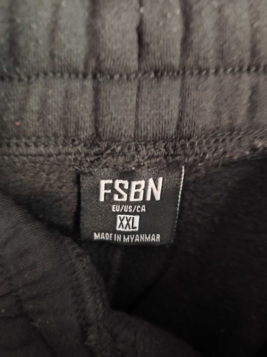 Мъжки къси панталони FSBN