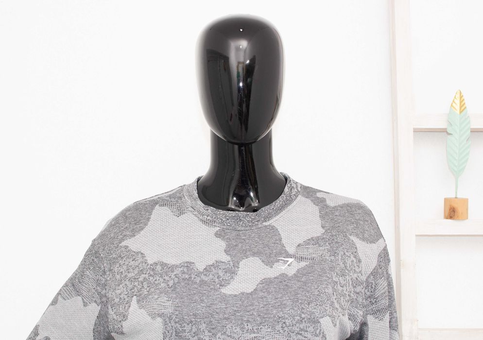 Gymshark дамска блуза дълъг ръкав сив камофлаж oversized за фитнес S