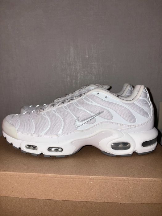 Nike Air Max Plus TN Triple White - Номер 43