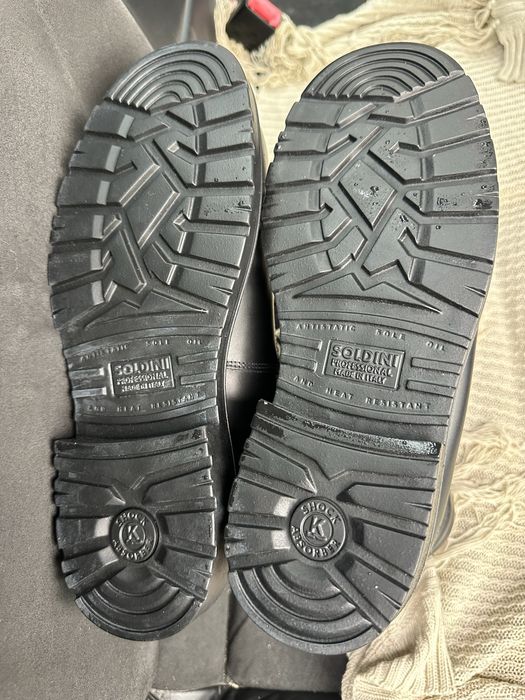 Ghete barbatesti din piele naturala, fabricate in italia