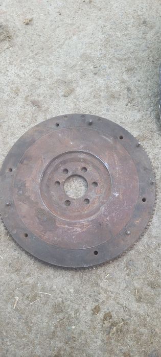 Продается маховик на гольф 1.3