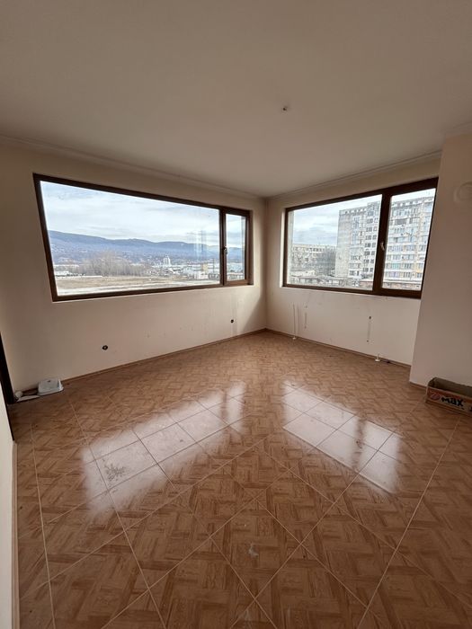 Продава се Многостаен апартамент в Севлиево - 291 кв.м за 631 €/кв.м - Снимка #10