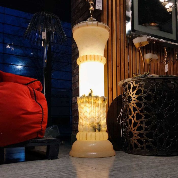 Люстры,торшеры,бра, светильники.