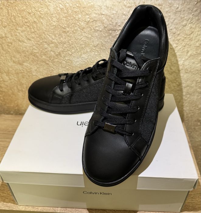 Обувки Calvin Klein 42 номер