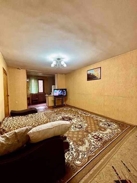 Буз-1 Буз базар Сайрам метро БИЙ 2ком кирпичный дом