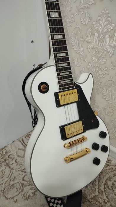 Электронитара les paul gibson