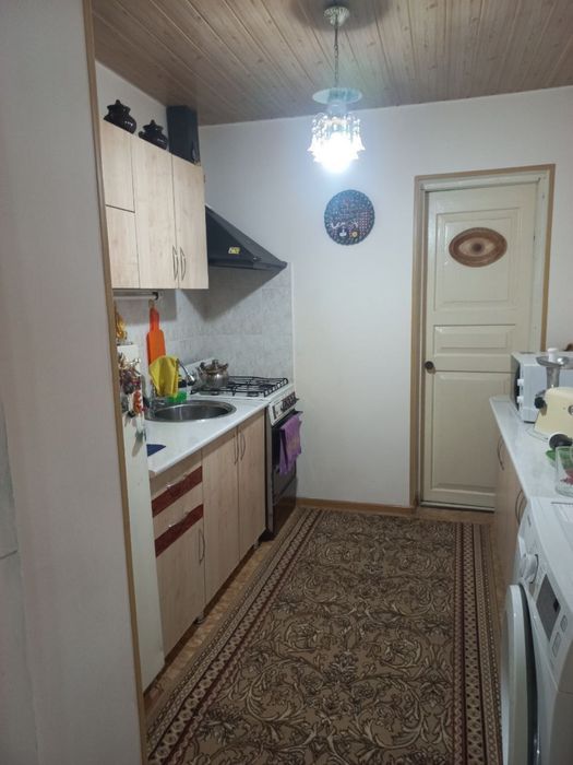 Uy sotiladi Qorasuv 6 Риштанкий 2 тор 94 а