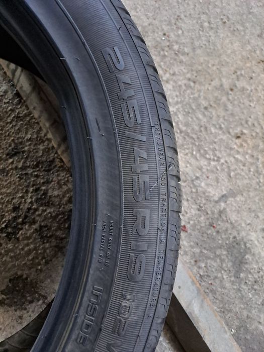 Шина 245 /  45 /  19 размер  1штука
