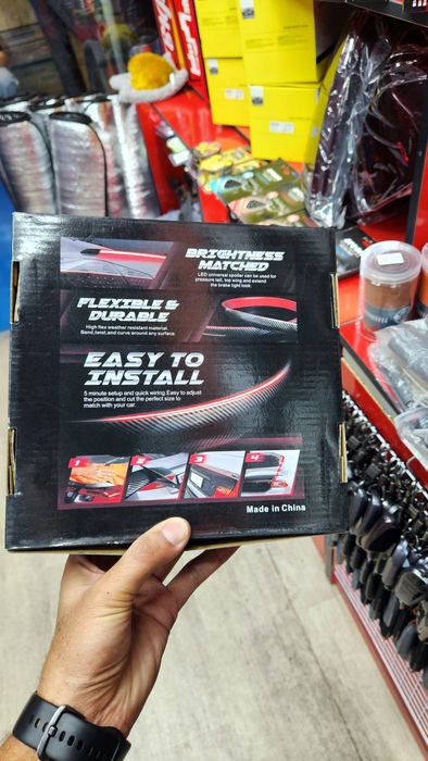 Led Spoiler universal.