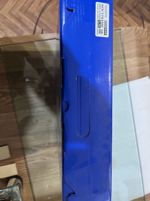 Видеодомофон KOCOM KCV-T701SM + KC-MC20 D1