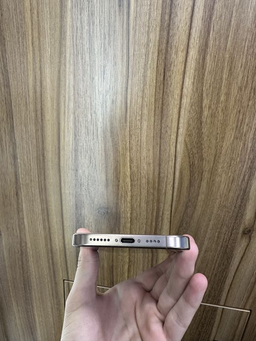 Iphone 16 pro max 256 gb 95% kamera- oyna-