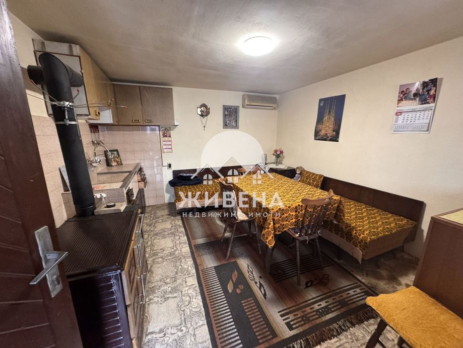 Продава къща в с.Константиново, обл. Варна