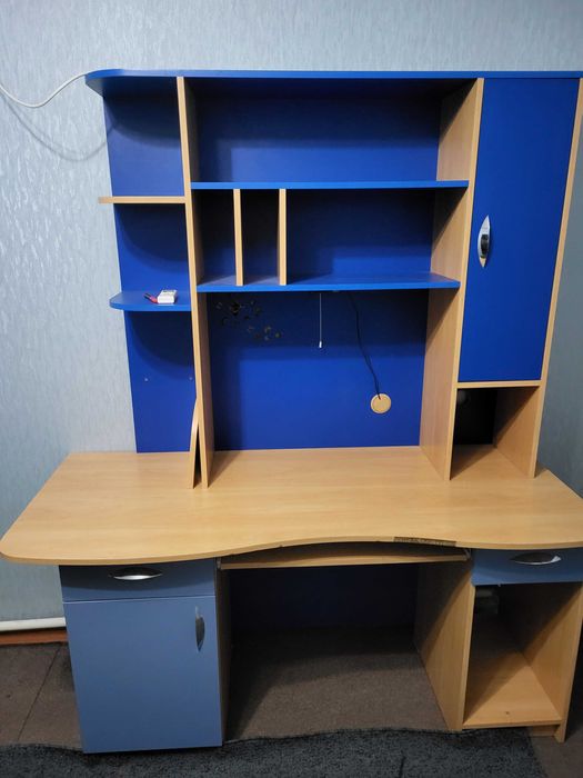 Мебель в детскую комнату