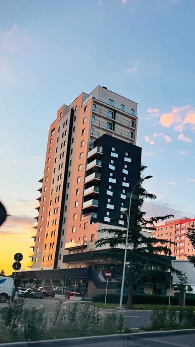 Inchiriez apartament in VIVAT RESIDENCE - prima inchiriere