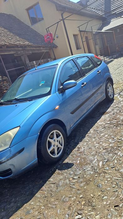FORD Focus 2002 — imagine 5
