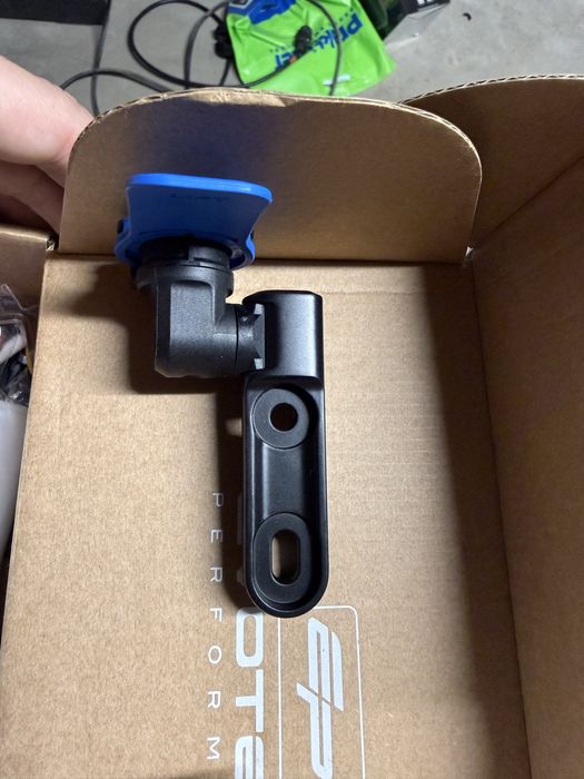 Quad Lock brake/clutch mount