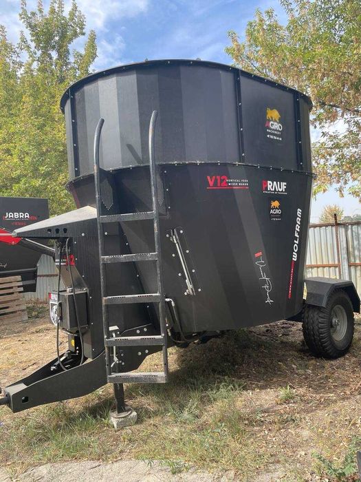 Кормораздатчик Celikel. Производство Турция