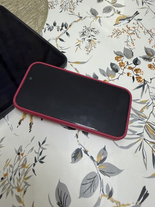 IPhone 15 Pro и IPad
