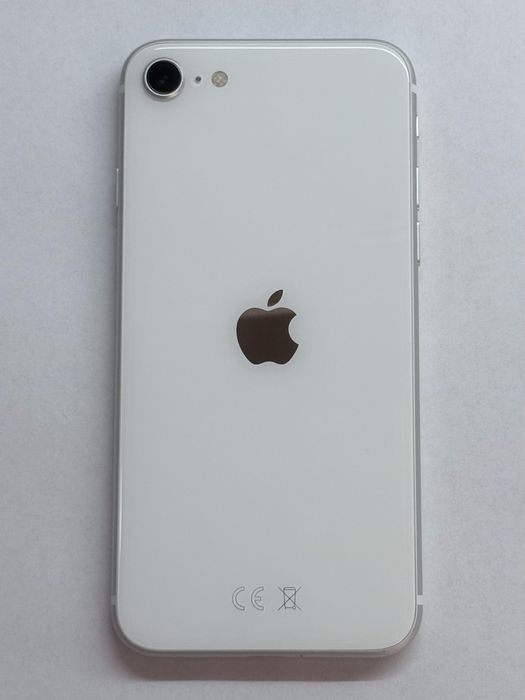 iPhone SE2020 бял 100% battery