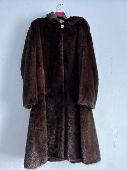 Шуба норкавая,новая