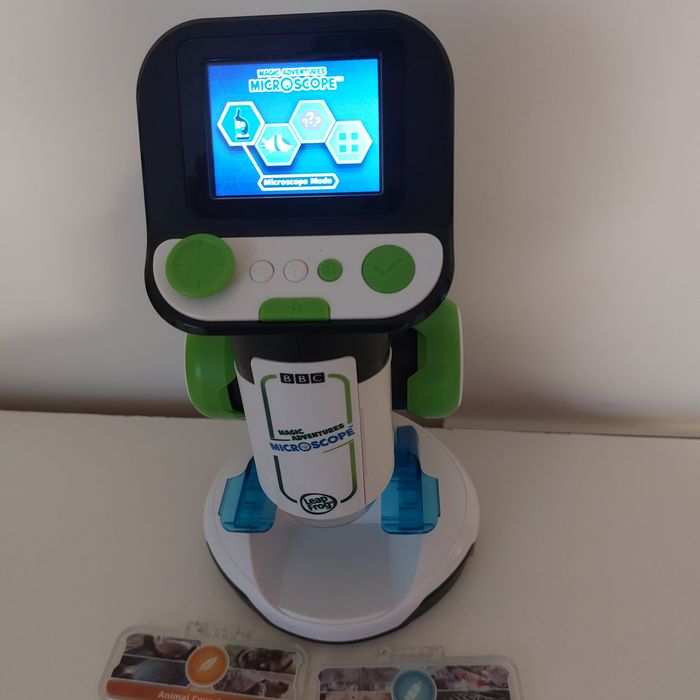 Образователен микроскоп