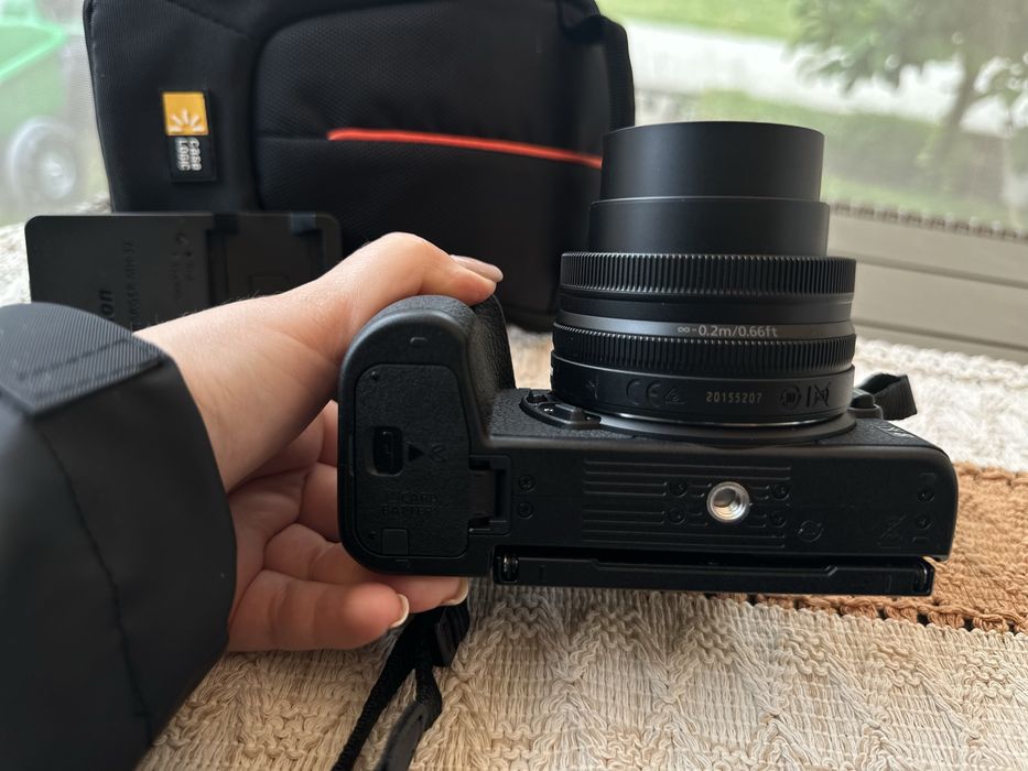 Фотоапарат Nikon Z50 + обектив Nikon Z DX 16-50mm VR