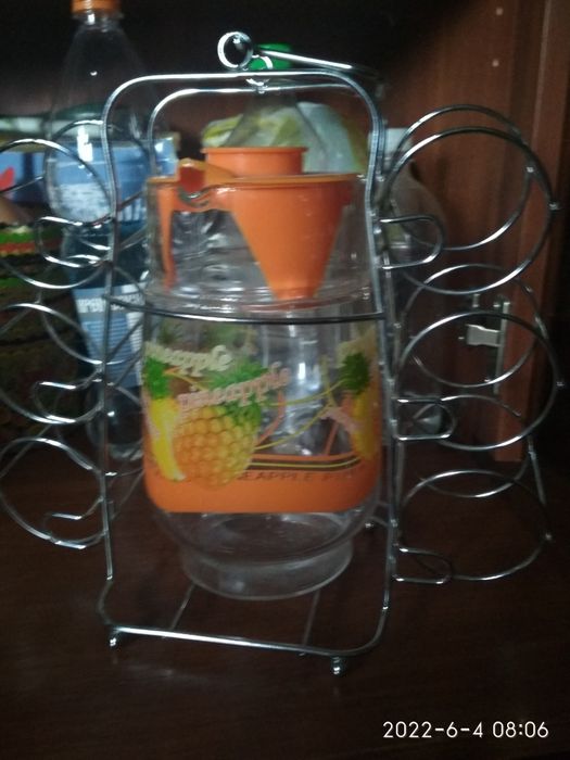 Вазы кувшин продам.