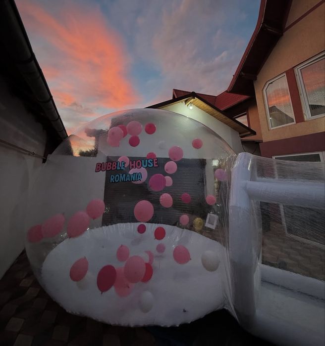 Balon Bubble House cu baloane