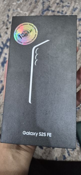 Продаётся самсунг s 25 fe новый 256 гб
