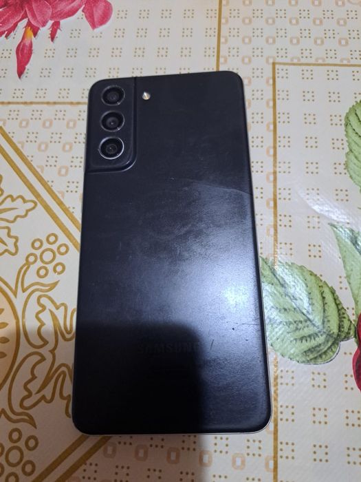 Samsung s21 fe 5g,.800 lei