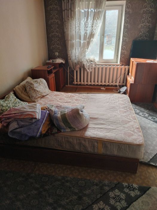 Спальный гарнитур