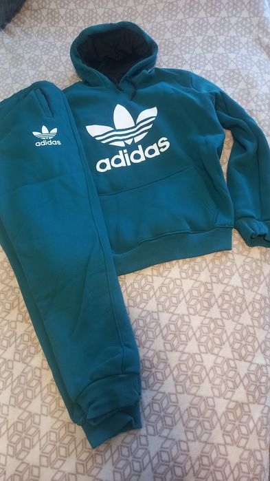 Trening Adidas verde