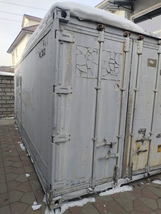 Контейнер морозильный