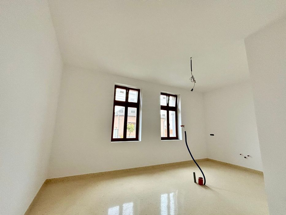 camere/studiouri  de inchiriat