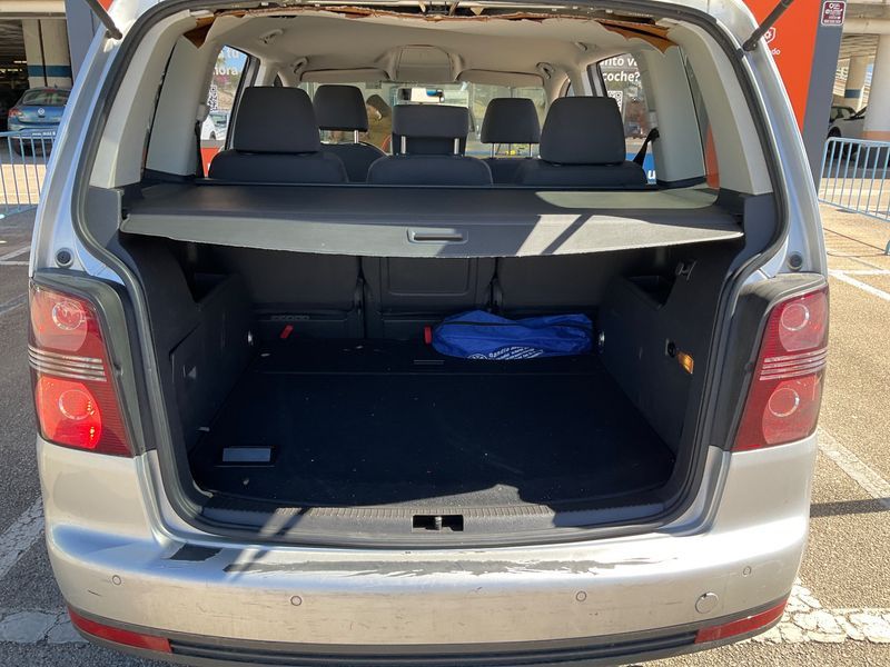 Volkswagen Touran 2.0 TDI Trendline 2008