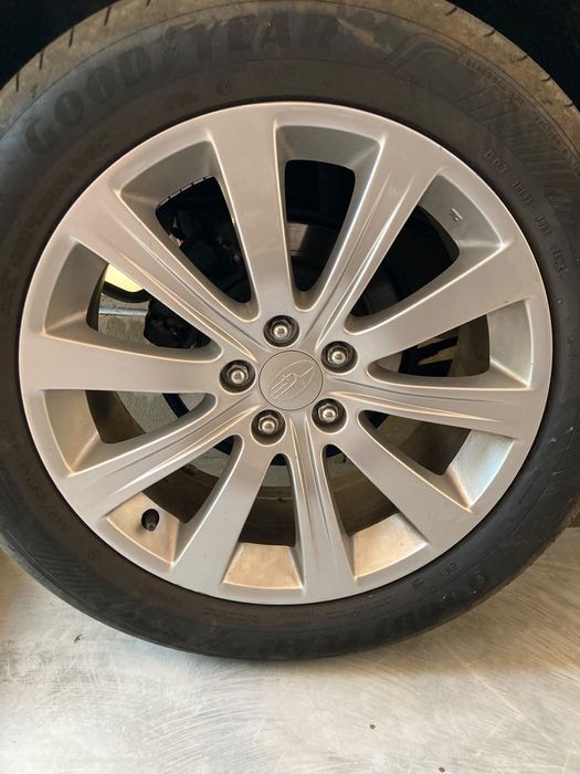 Jante subaru impreza wrx R17 5x100 anvelope GoodYear vara 215 55 R17