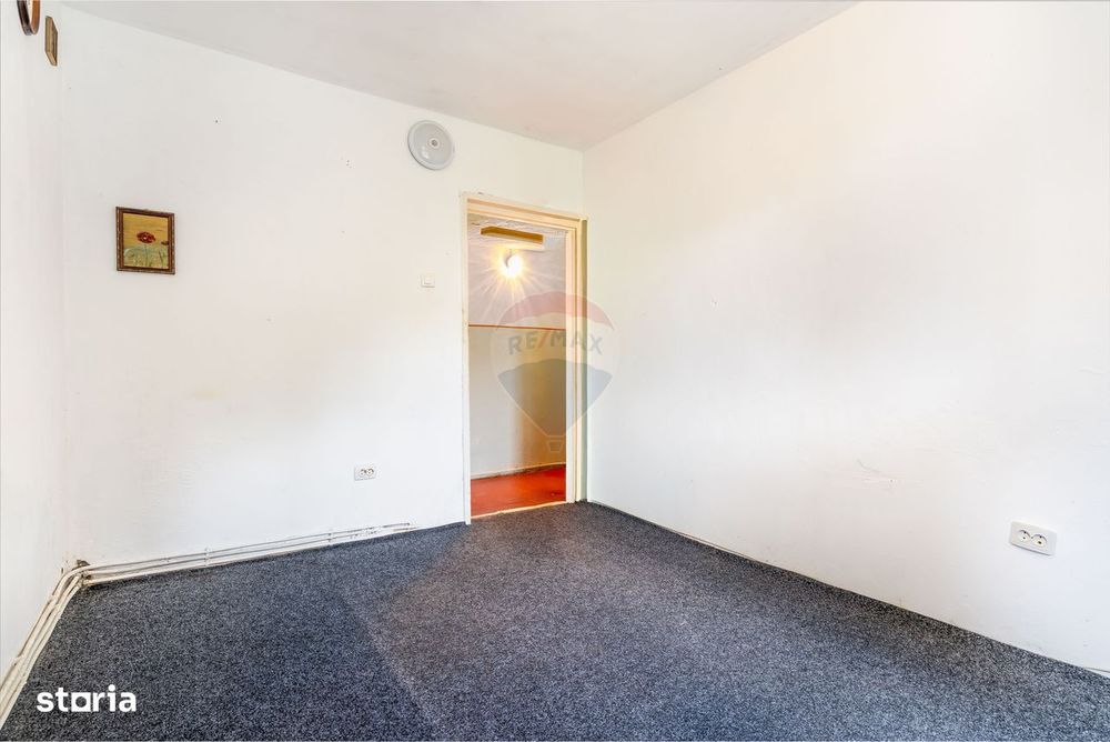 Apartament 3 camere,decomandat, renovabil.Str. Parâng nr.17|Comision 0