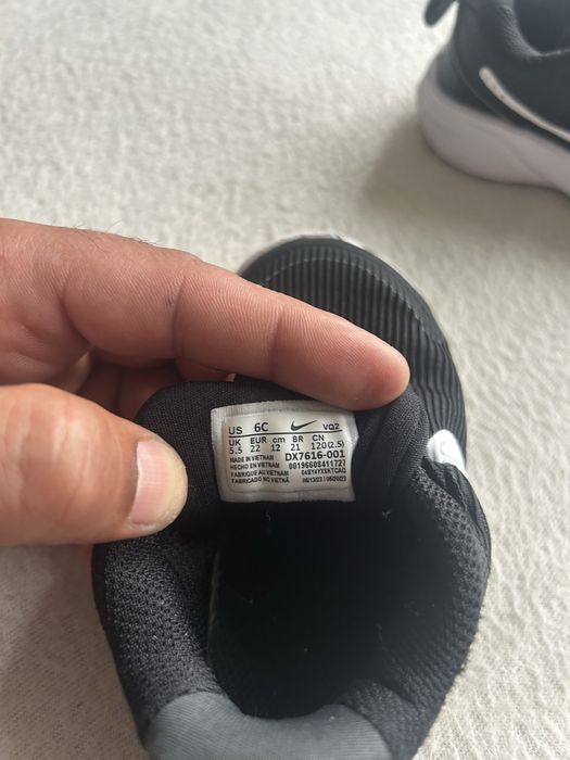 Маратонки nike 22 номер