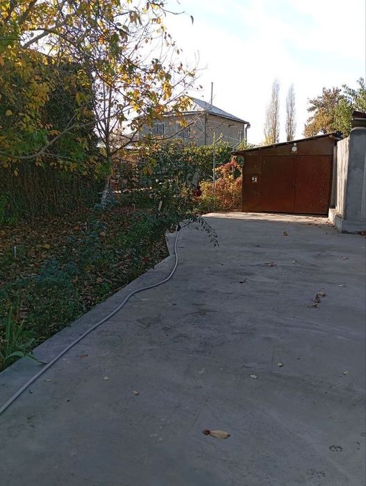 Продаётся Свой двухэтажный дом 12 соток .Ориентир Голден фиш .