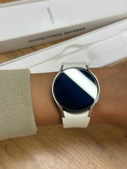 Часы Samsung Galaxy 6 Watch White