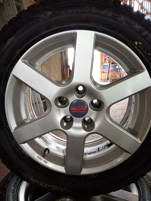 OPEL джанти със все сезонни гуми225/50/16 7J ET38 5x110 цо65 дот1118