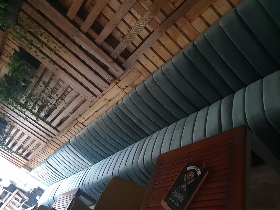 Canapele si scaune pentru restaurante mobilier horeca