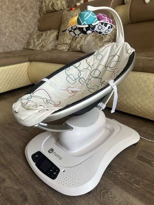 Продам электрокачем 4Moms