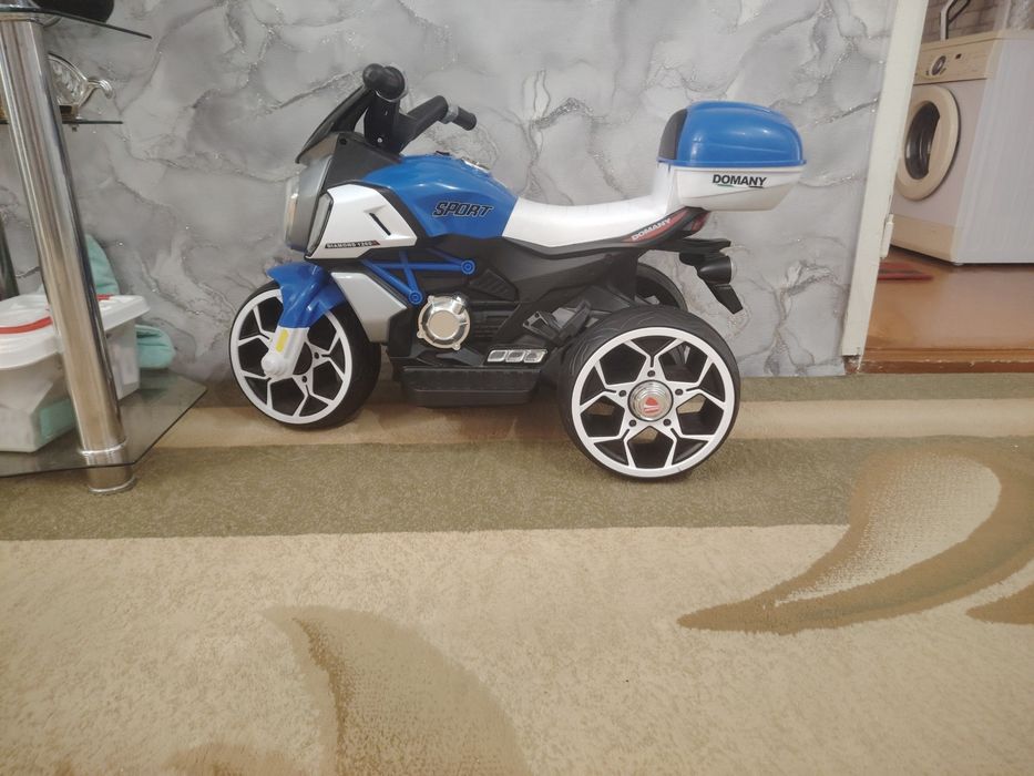 Продам детский трицикл