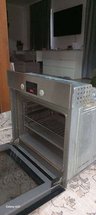 Продам Духовую печь от Bosch