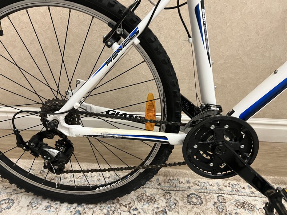 Велосипед Giant Revel 4 ( trek merida author centurion cube